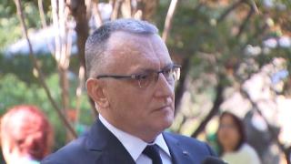 Autorităţile stabilesc ultimele detalii pentru începerea anului şcolar. Sorin Cîmpeanu: "Există teste suficiente"