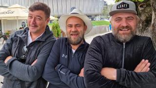 Poveşti de pe platourile de filmare ale celei mai noi comedii româneşti: "Pup-o, mă!2 Mireasă nebună"