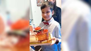 Copilul din Alba Iulia, dispărut după ce a fost la joacă, posibil răpit de tatăl de cetăţenie turcă. Mama: "L-am implorat, pur şi simplu, să mi-l aducă acasă şi să-mi spună unde sunt"