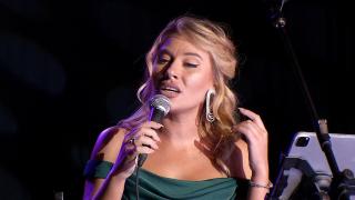 Soprana Irina Baianţ a concertat în Grădina de vară din Herăstrău