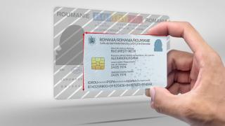 Primele cărţi de identitate electronice, eliberate la Cluj-Napoca. Până în 2031, toţi românii vor avea astfel de buletine