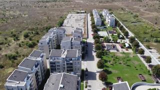 Calvarul prin care trec cei care au ales să se mute în cartiere rezidenţiale, la marginea Bucureştiului: "Apă, canalizare în special, gaze nu sunt. Nimic, în afară de curent"