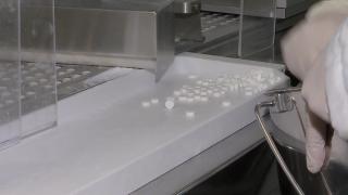 O pastilă folosită pentru renunţarea la fumat a fost retrasă de pe piaţă, după ce s-au descoperit substanţe cancerigene în compoziţie