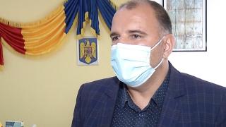 30 de credincioşi din Afumați au mers în excursie la mănăstiri, 25 s-au întors cu COVID. Primar: "Cei 5 sănătoși erau vaccinați"