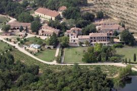 Brad Pitt şi Angelina Jolie luptă pentru Castelul Miraval, proprietatea de vis, estimată la 164 milioane de dolari, unde au făcut nunta