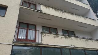 Cămine rupte din filmele de groază. Sute de studenţi din Iaşi, cazaţi în camere cu geamuri vechi şi dulapuri scorojite