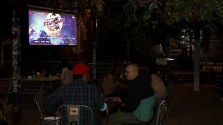 Noapte albă pentru iubitorii de film. În Bucureşti şi Cluj-Napoca rulează peste 40 de producţii autohtone, pentru toate gusturile