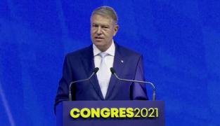 Klaus Iohannis, la Congresul PNL: "Nu există niciun motiv real ca premierul să fie demis sau să își dea demisia"