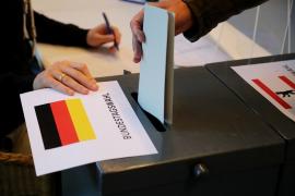 Germania mai are de aşteptat până va afla numele viitorului cancelar. Negocierile pentru formarea unei coaliţii vor fi îndelungate