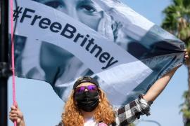 Britney Spears, tot mai aproape de independență. Tatăl său a fost înlăturat din rolul de tutore al averii sale