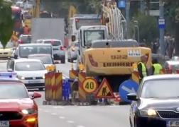 Străzile din Constanţa, adevărate şantiere. Lucrările vechi le îngreunează pe cele noi. "Facem, cum se zice, arheologie"