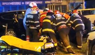 Accident cu 4 răniţi, în Bucureşti: "Nu a reacţionat deloc la claxon, la nimic"