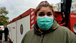 Momentul incendiului din spitalul din Constanţa văzut prin ochii martorilor: „A ieşit o doamnă asistentă cu o targă, cu un pacient şi a început să ţipe: Opriţi oxigenul că arde. Ieşea fum foarte negru şi era un miros înţepător”