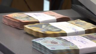 Creșterea dobânzii-cheie va duce la o majorare a ratelor, pentru românii care au credite în lei