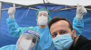 Primarul viral din Italia care şi-a protejat comunitatea de valul 4 de Covid. Mesaj pentru români: "Daţi forţă ştiinţei aşa cum fac conaţionalii voştri români din Italia"