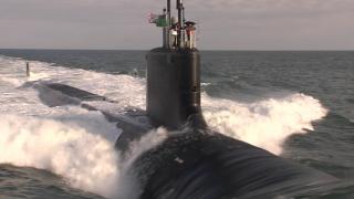 Un inginer din marina militară şi soţia sa, care au ascuns informaţii secrete în sandviciuri sau gumă de mestecat, au fost arestaţi de agenţii sub acoperire, în SUA