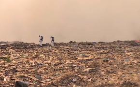 De patru ani, într-o pădure din România stă ascunsă o bombă ecologică. A otrăvit totul în jur şi a ajuns la fântânile oamenilor