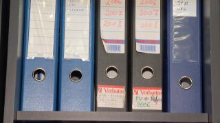 Adio, dosar cu şină! "Este foarte important atunci când digitalizăm o instituţie să nu digitalizăm şi birocraţia"