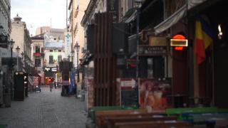 Certificatul verde, obligatoriu în magazine, dar nu în cele esenţiale. Florin Cîţu: E un subiect nepopular, îmi asum