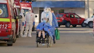 Se caută vinovaţi după tragedia de la Târgu Cărbuneşti. Oxigenul este iar pe sfârşite, la doar două zile de la incident