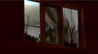 Cum putea fi evitată tragedia din Timişoara, unde un bărbat a murit pentru că a încercat să se încălzească: furnizorul de gaze a refuzat contractul la lăsarea serii