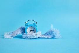 Ora de iarnă 2021. Dormim mai mult sau mai puţin? Cum ne afectează schimbarea orei organismul