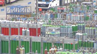 Reportaj Observator: Locul din care pleacă oxigenul salvator pentru bolnavii de COVID. Cum se fabrică "gazul-minune"