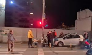 Un bunic și o fetiță de 5 ani, loviți grav pe o trecere de pietoni din Cluj-Napoca, după ce un șofer a dat cu spatele fără a se asigura