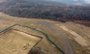 Asfaltul şi betonul își fac loc lângă pădurea bântuită Hoia Baciu. Clujenii se opun proiectului imobiliar și cer stoparea lucrărilor