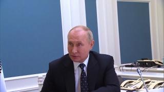 Vladimir Putin avertizează că manevrele NATO în Marea Neagră reprezintă o "provocare serioasă" pentru Rusia