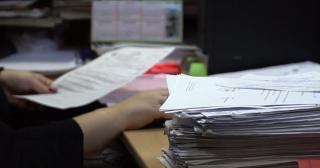 Dosarul cu șină și copiile xerox vor dispărea. Instituțiile sunt obligate să găsească soluții pentru verificarea documentelor