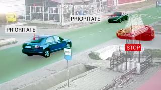 Filmul accidentului din Iași. Greșeala unei șoferițe de 21 de ani a dus la moartea unei femei de 54