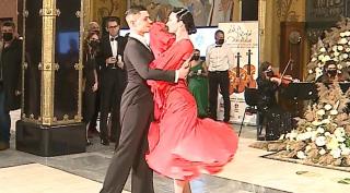 Palatul Culturii din Târgu Mureș a prins viață aseară. Participanții au strâns fonduri pentru elevii fără mijloace financiare