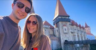 Doi vloggeri de călătorii din Lituania și Ucraina s-au îndrăgostit de România: ”Nouă ne place natura, dar nu ne aşteptam să fie aşa frumos!”