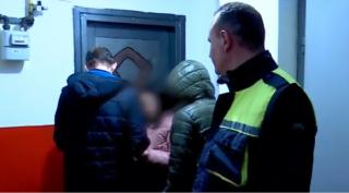 "Am auzit o bubuitură!" Vecinii tinerei de 18 ani care a căzut în gol de la etajul 8, în Baia Mare, povestesc scene cumplite