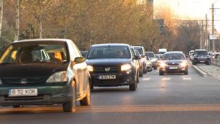 Guvernul pregăteşte o nouă taxă auto. Şoferii vor plăti în funcţie de gradul de poluare sau distanţa parcursă