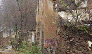 Turism printre ruine, în locuri de poveste. Taxa de paragină, mai ieftină decât renovarea sau demolarea clădirilor