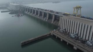 Paradoxul românesc. Cum am ajuns să tremurăm de frica facturilor, deşi avem cel mai performant sistem energetic din Europa