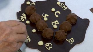 Afacere cu ciocolată belgiană pe plaiuri mioritice. Povestea familiei pentru care România a devenit  "acasă"