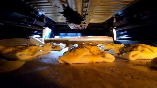 Cum au adoptat românii merdenelele. Povestea plăcintei împrumutate de la turci și care a devenit gustul copilăriei