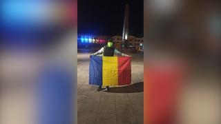 Gest emoţionant de 1 decembrie. Un militar aleargă 90 de kilometri de la Focşani la Galaţi pentru a ajuta un student grav bolnav