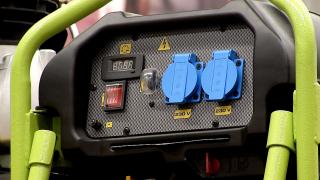 Cererea de generatoare a crescut şi de 5 ori, chiar dacă autorităţile dau asigurări că nu vor fi probleme cu energia electrică