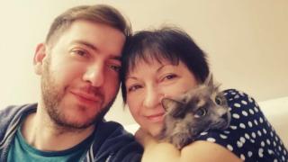 A murit după ce în spitalul în care a lucrat 40 de ani ca asistentă i s-ar fi pus diagnosticul greşit. "Aţi venit pentru durere de gât?"