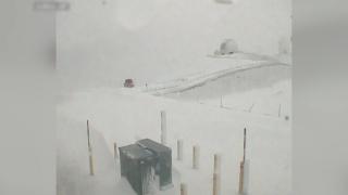 Stare de urgență în Hawaii din cauza furtunii de zăpadă. Autoritățile se așteaptă la inundații devastatoare