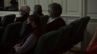 Surpriză de proporții pentru persoanele cu deficiențe de vedere din Bistrița. Au putut "auzi" un film special adaptat pentru ei