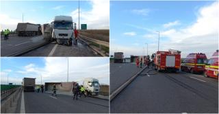 Accident pe autostrada A4, la intrarea în Agigea. Un autocamion a dărâmat parapeţii despărţitori şi a luat foc