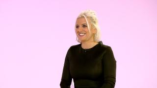 Romaniţa Duminică cântă despre iubirea adevărată în noua sa piesă, "Femeia ideală"