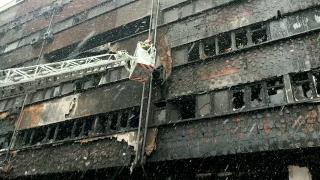 Parcarea blocului care a luat foc în Constanța, fără autorizaţie ISU