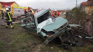 Dezastru pe șoselele din țară. Băuţi la volan sau vitezomani, şoferii au făcut prăpăd: "Zicea: L-am omorât! L-am omorât!"