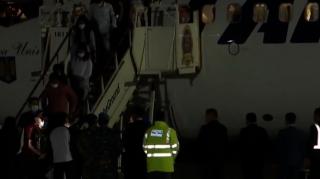 Refugiaţi din Afganistan, cazaţi alături de studenţii de la Politehnică. Mulţi vor să plece din România: "Sunt inginer electric. Salariul de aici nu e destul"